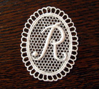 initial monogram R